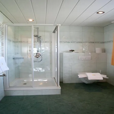 度假居 Modern With Swimming Pool In 达米尔斯